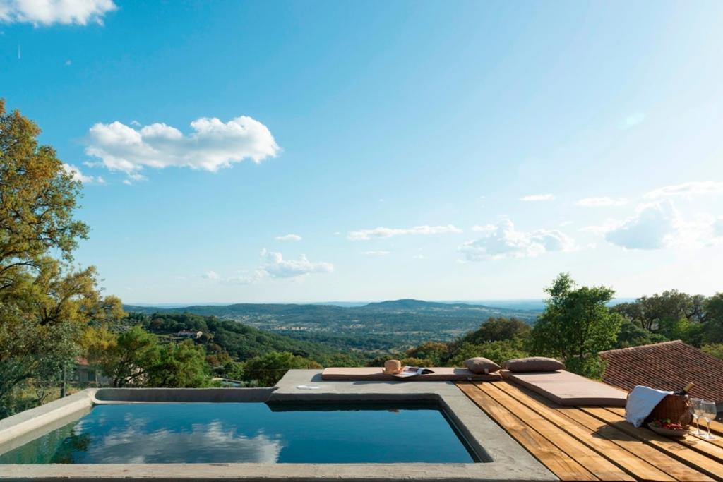 Vigias -Eternal Landscapes - Housity