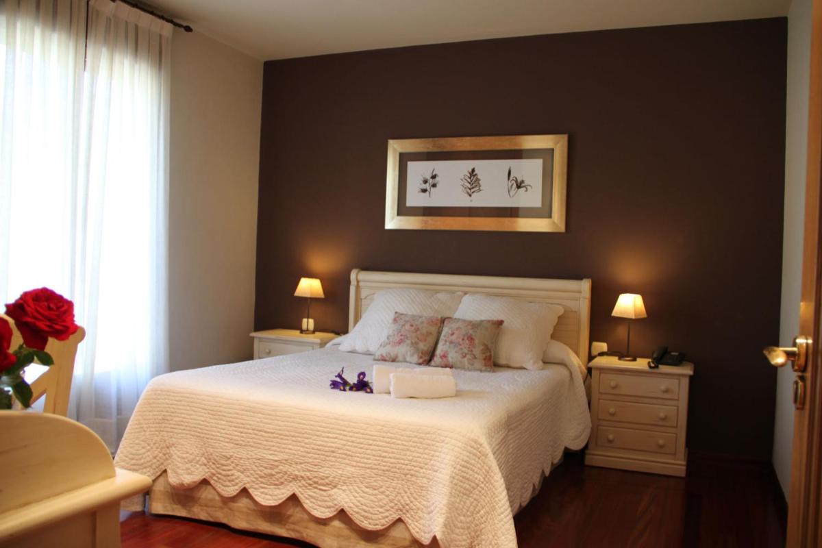 Villa Mencia - Housity
