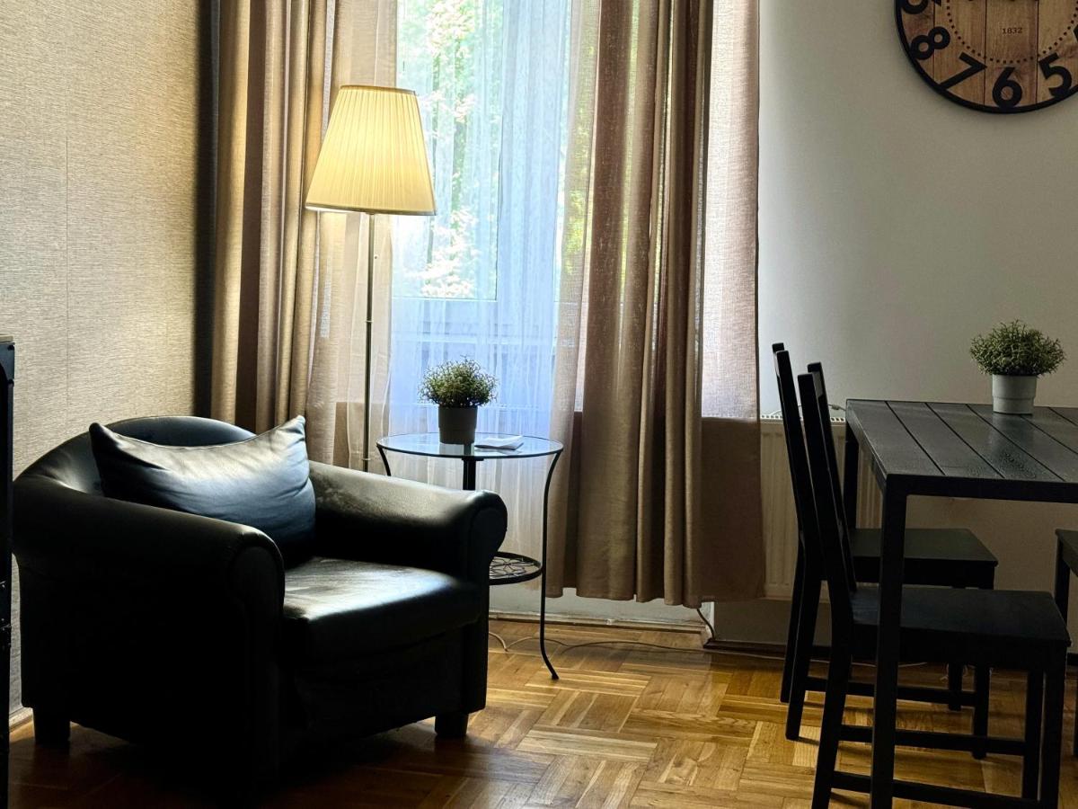 Cent Hostel - Housity
