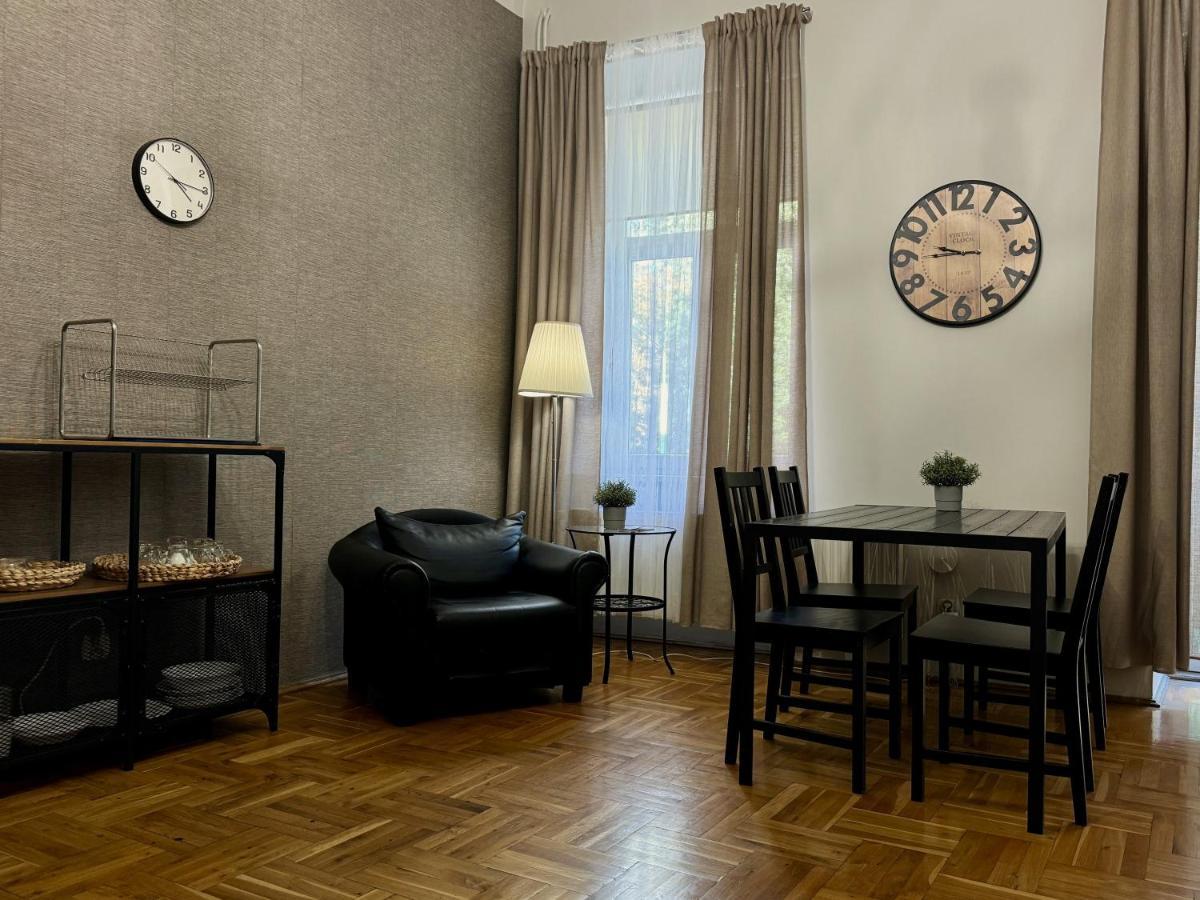 Cent Hostel - Housity
