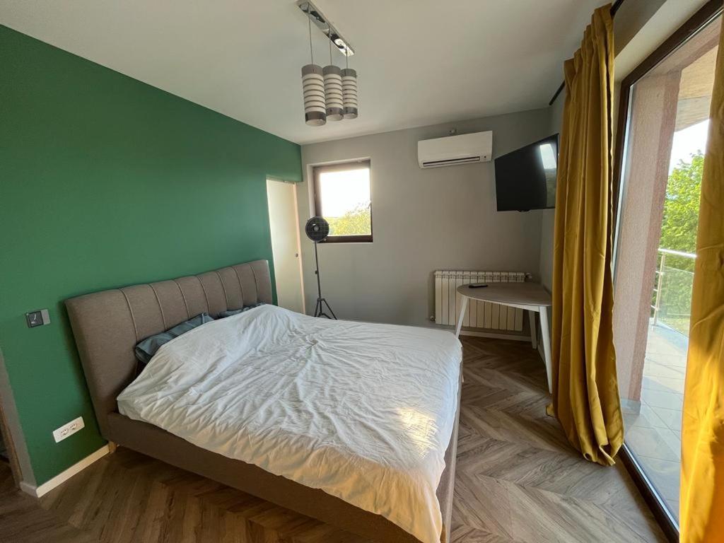 Snagov Lake Sonnio Properties - Housity