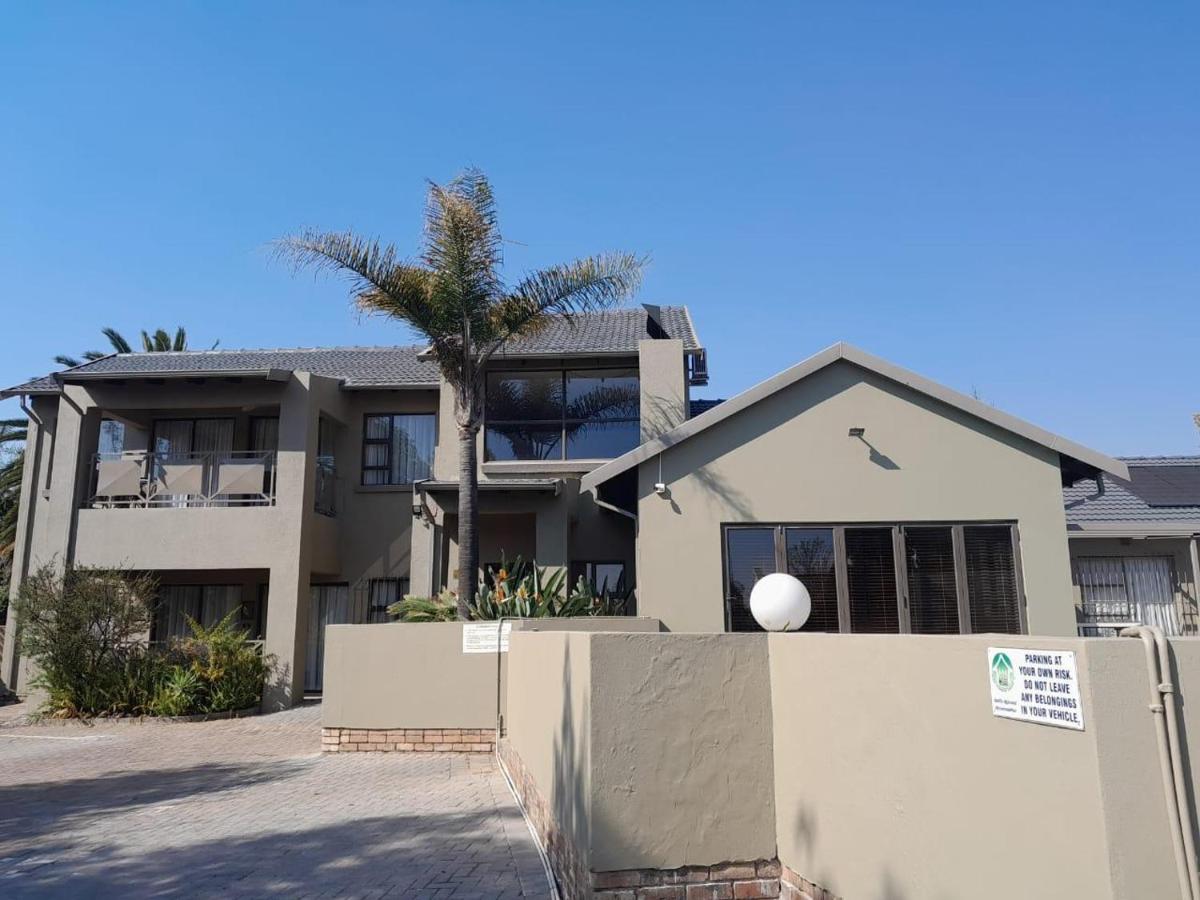 Nightingale Bed and Breakfast - Housity