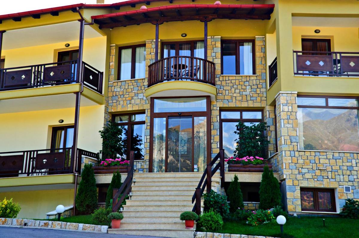 Melegos Inn Hotel - Housity