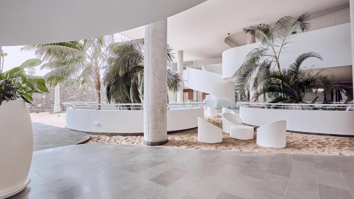 Imagen de la galería de Hotel Baobab Suites, en Adeje