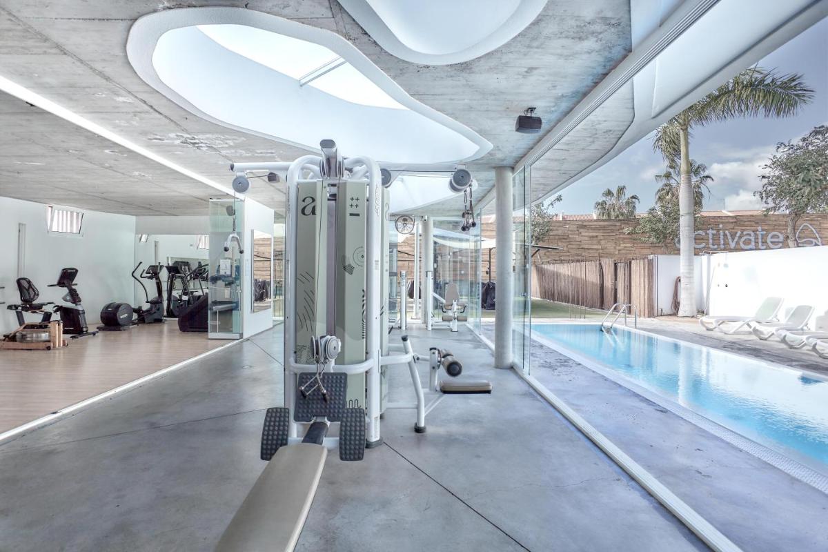 Gimnasio o instalaciones de fitness de Hotel Baobab Suites
