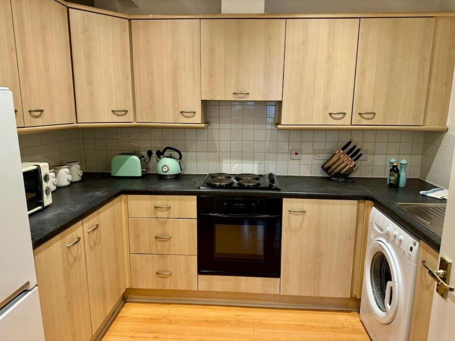 Central Studio 5 by MaisonPro - Housity