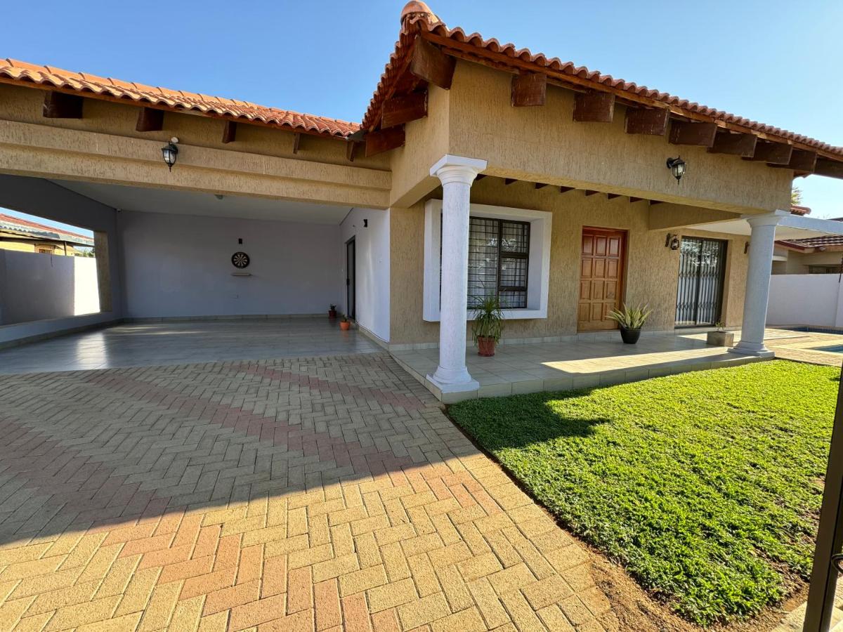 Simbe Apartments - Hizvo