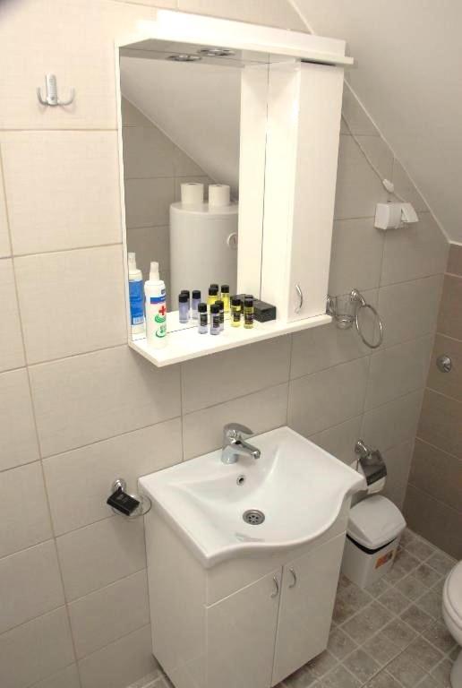 Apartments Idila - Housity