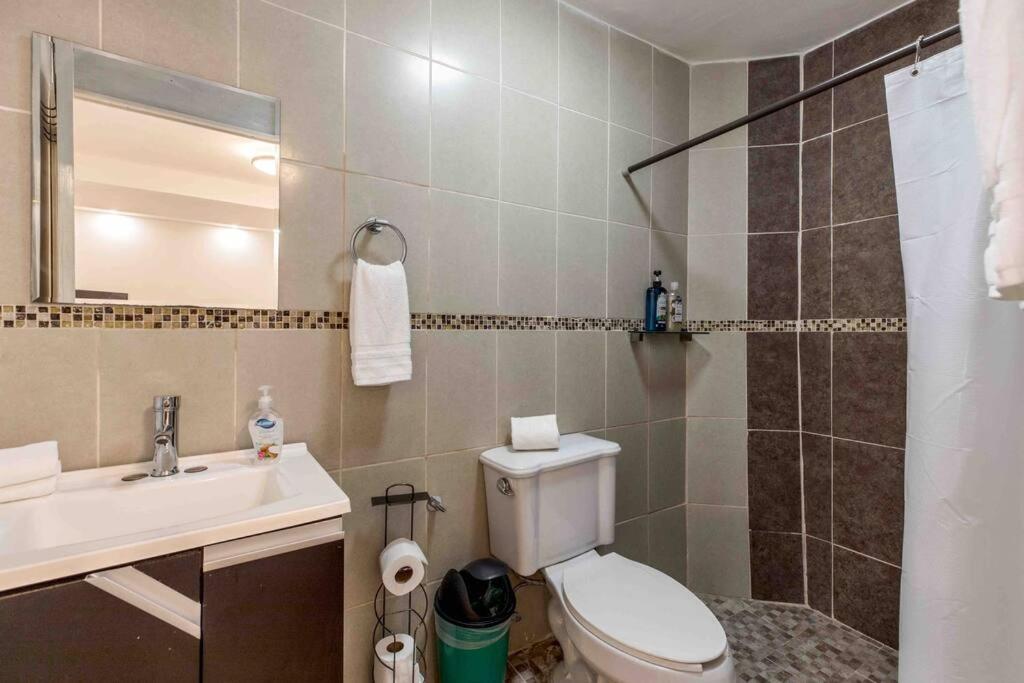 In & Out Studio, Romantic Zone First Floor - Hizvo