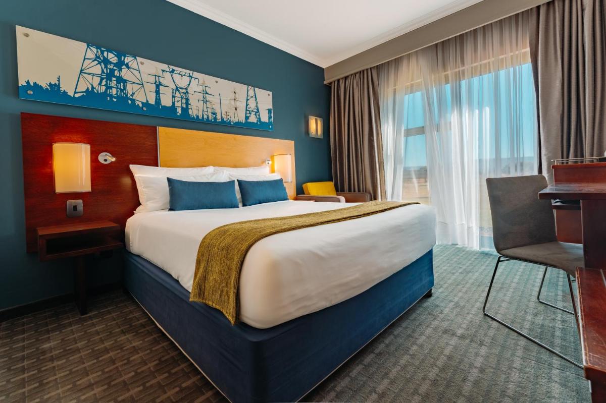 Blackrock Hotel - Housity