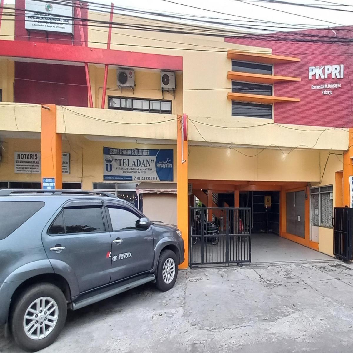 RedDoorz Syariah at Hotel Pandan Wangi near Alun Alun Sidoarjo - Housity