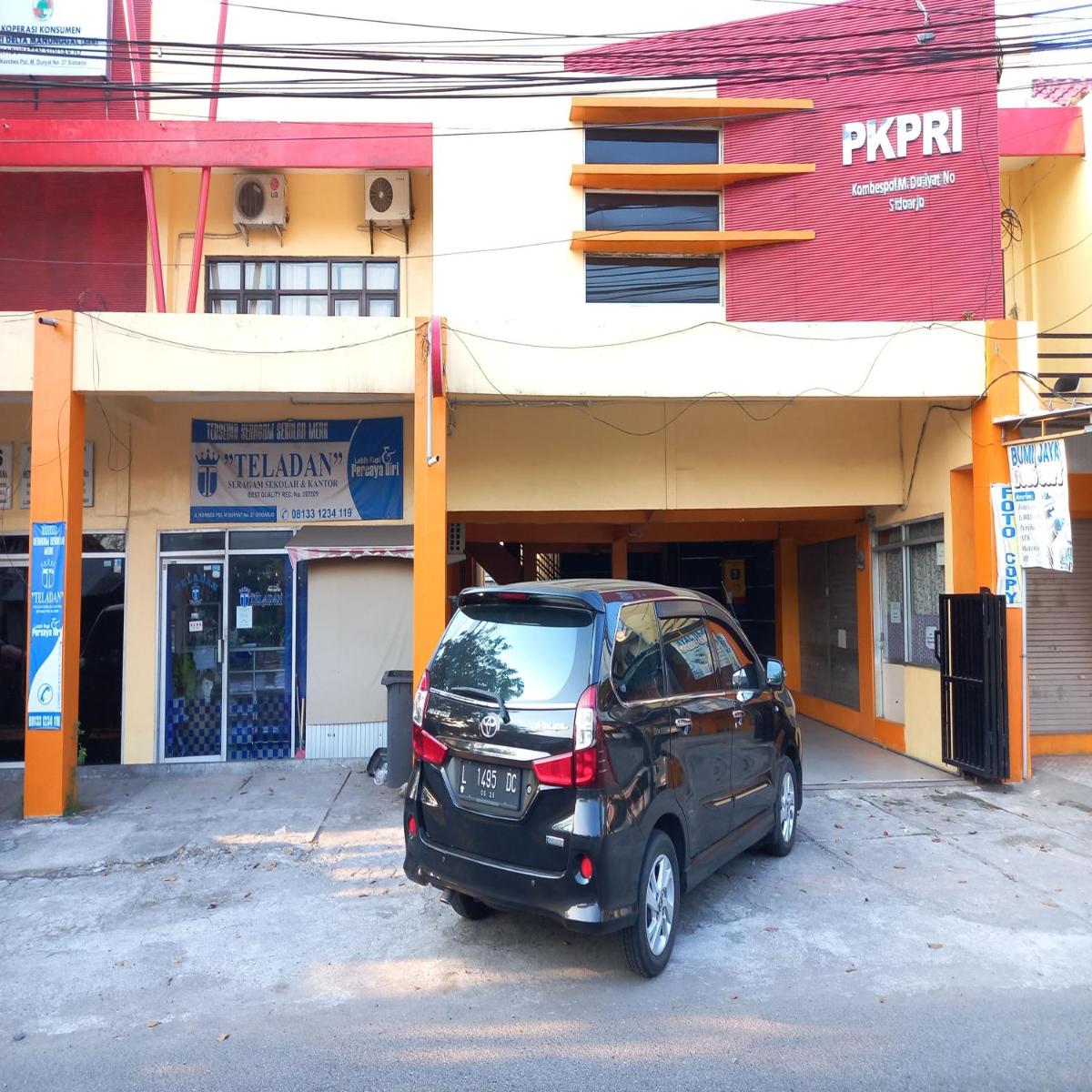 RedDoorz Syariah at Hotel Pandan Wangi near Alun Alun Sidoarjo - Housity