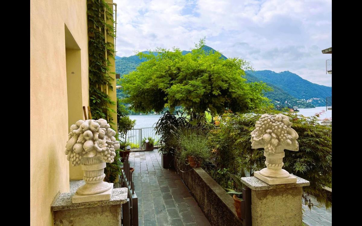 Hugau Apartment Lake Como - Housity