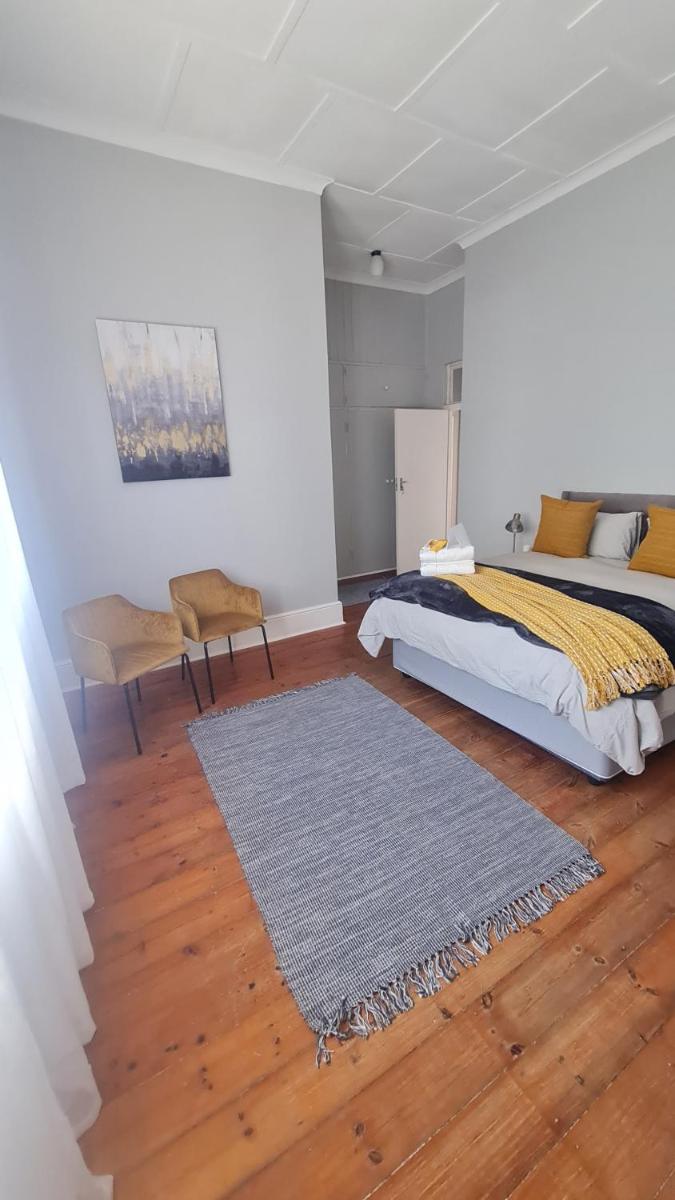 Living at 103 - Hizvo