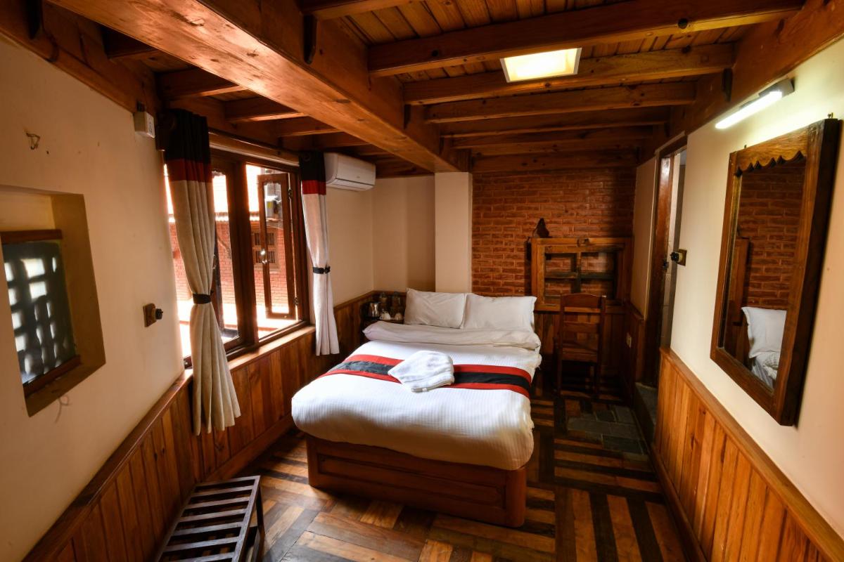 Indrayani Boutique Hotel & Cafe - Housity