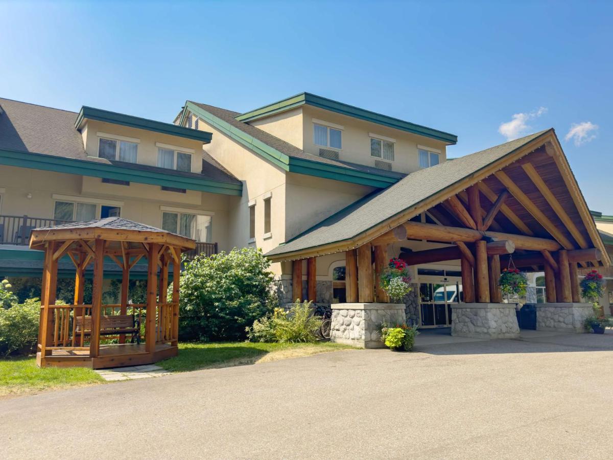 Coast Hillcrest Hotel - Housity