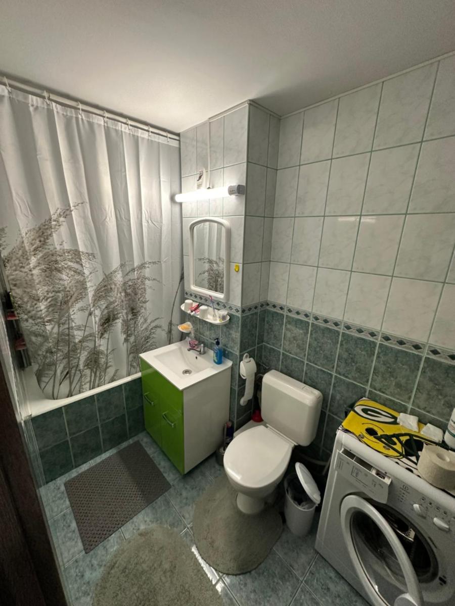 ENE Apart Oradea free parking - Housity