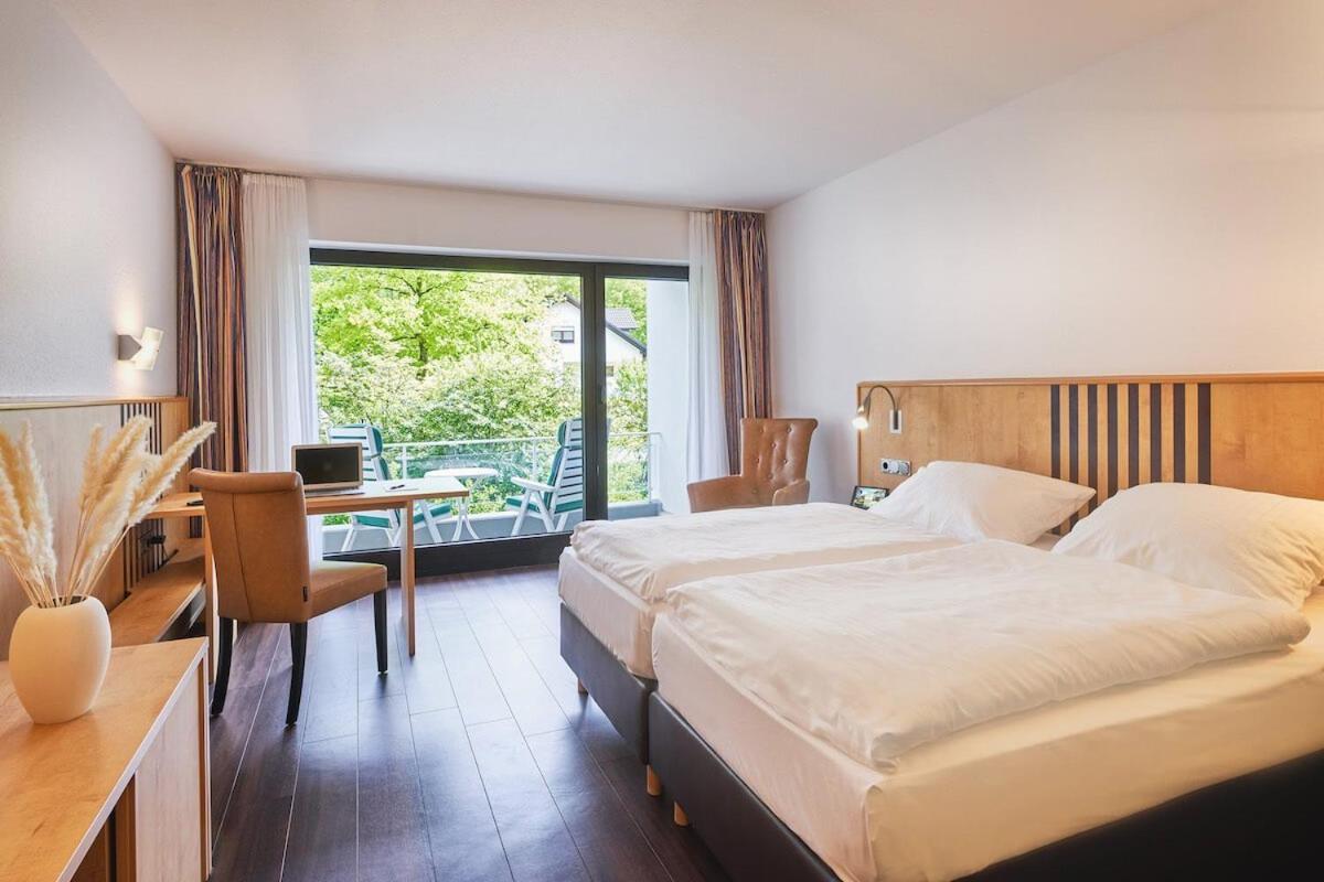Parkhotel Nümbrecht - Housity
