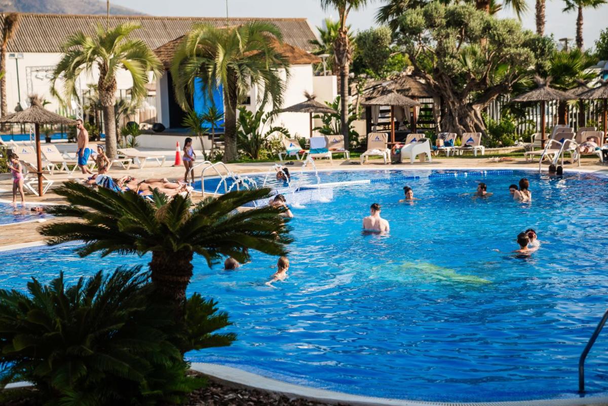 Resort Camping Almafrá - Housity