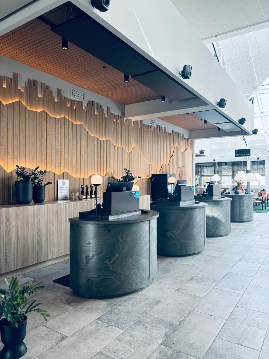Quality Hotel Arlanda XPO - Housity