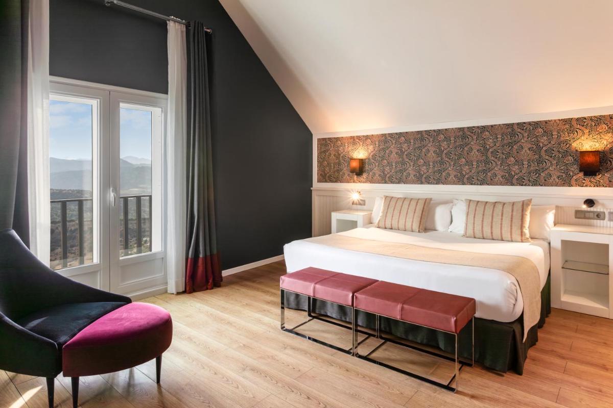Cama o camas de una habitación en Catalonia Reina Victoria