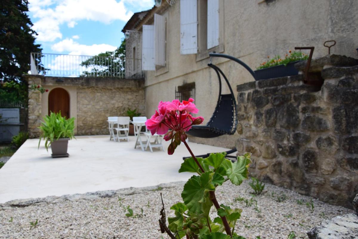 La Chambre des Amis au Moulin des GYPSES, Ventoux - Housity