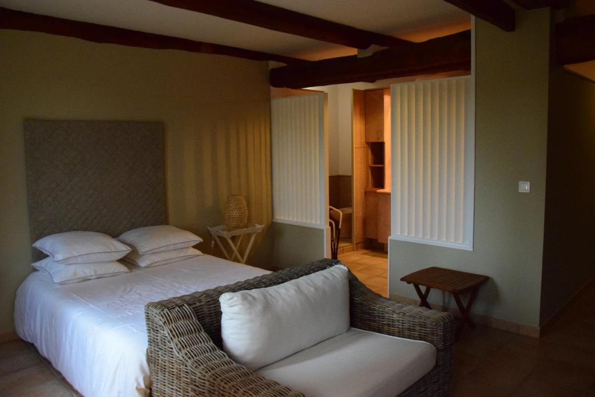 La Chambre des Amis au Moulin des GYPSES, Ventoux - Housity