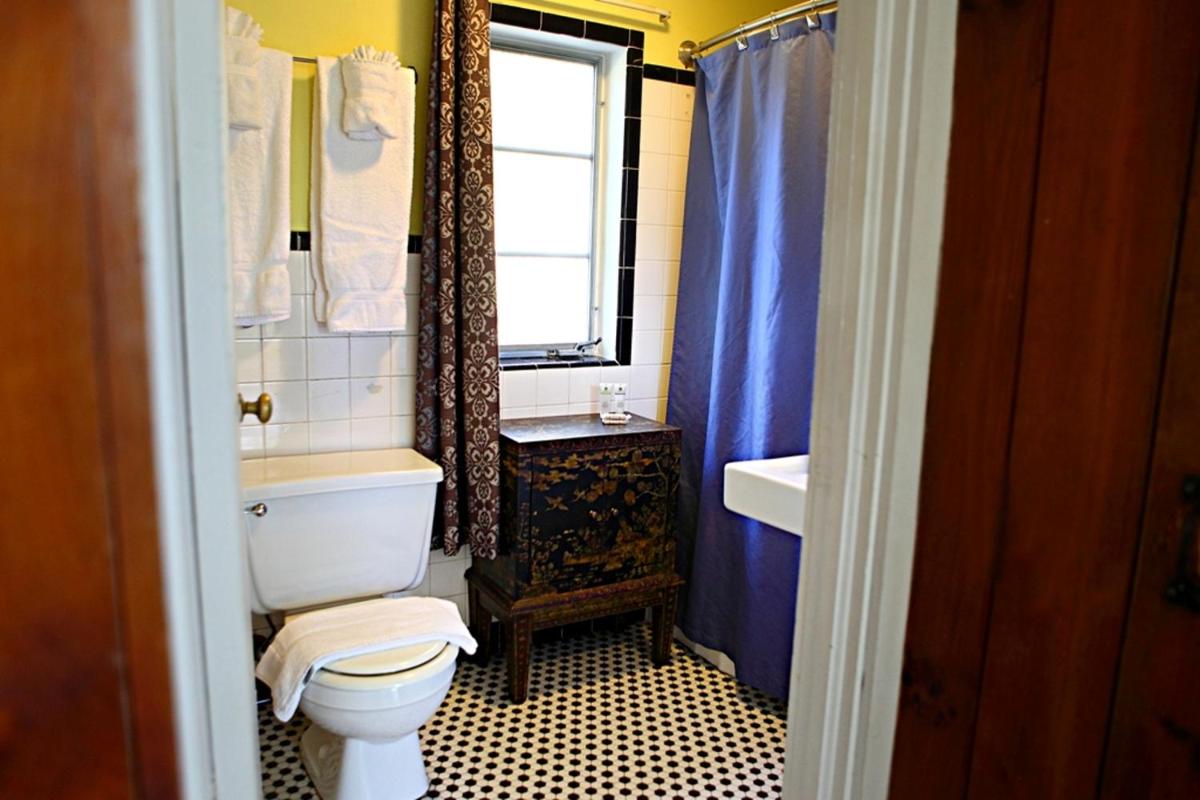 The Pines Cottages - Housity