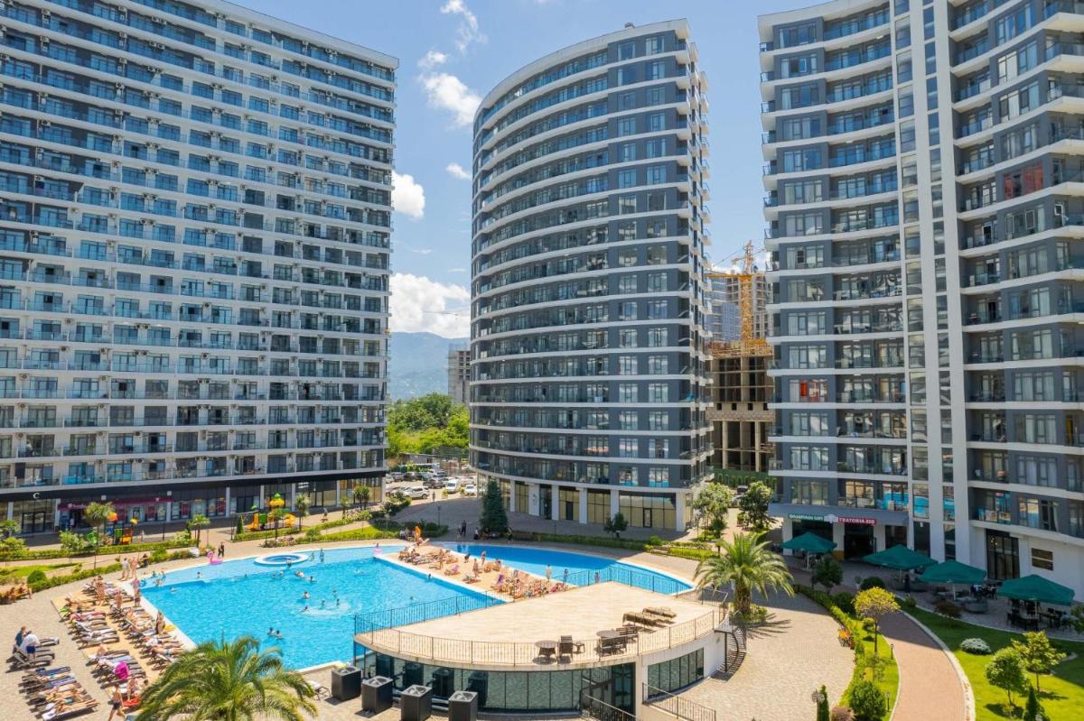 Suitetrails - ROION Batumi 2BR Apartment with Pool B 1511