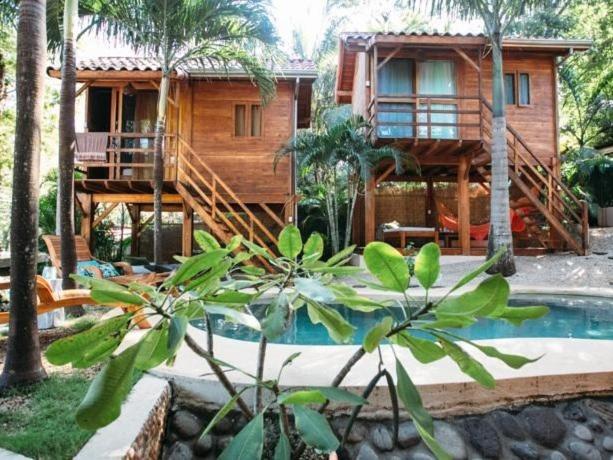 The Beach Bungalows - Housity