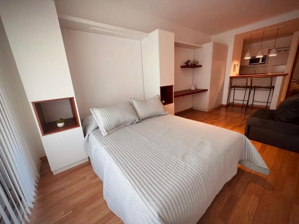 Center Suites Alquiler Temporario - Housity