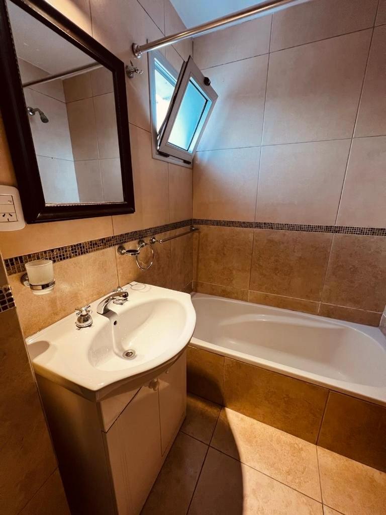 Center Suites Alquiler Temporario - Housity
