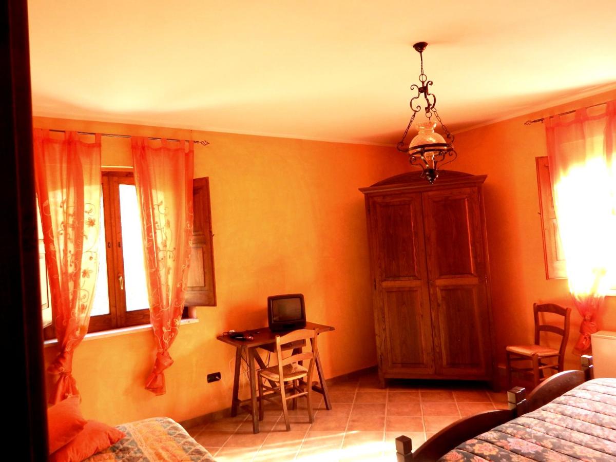 Tenuta Montelaura - Housity