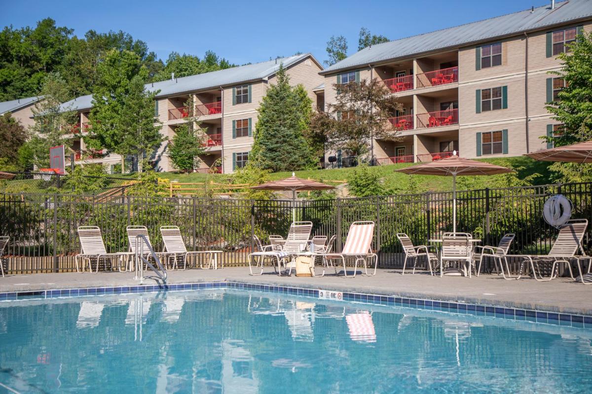 Holiday Inn Club Vacations Oak n Spruce Resort in the Berkshires an IHG Hotel - Housity