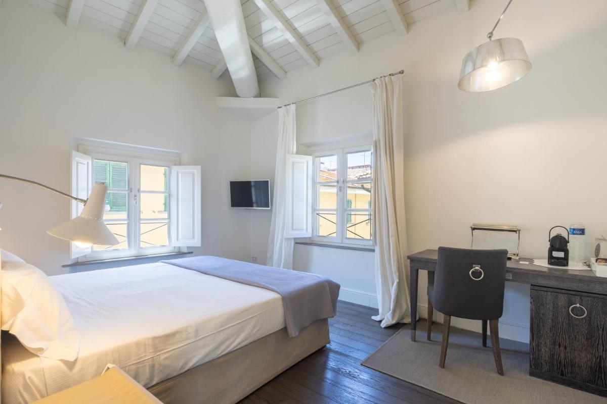 Hall Suites - Housity