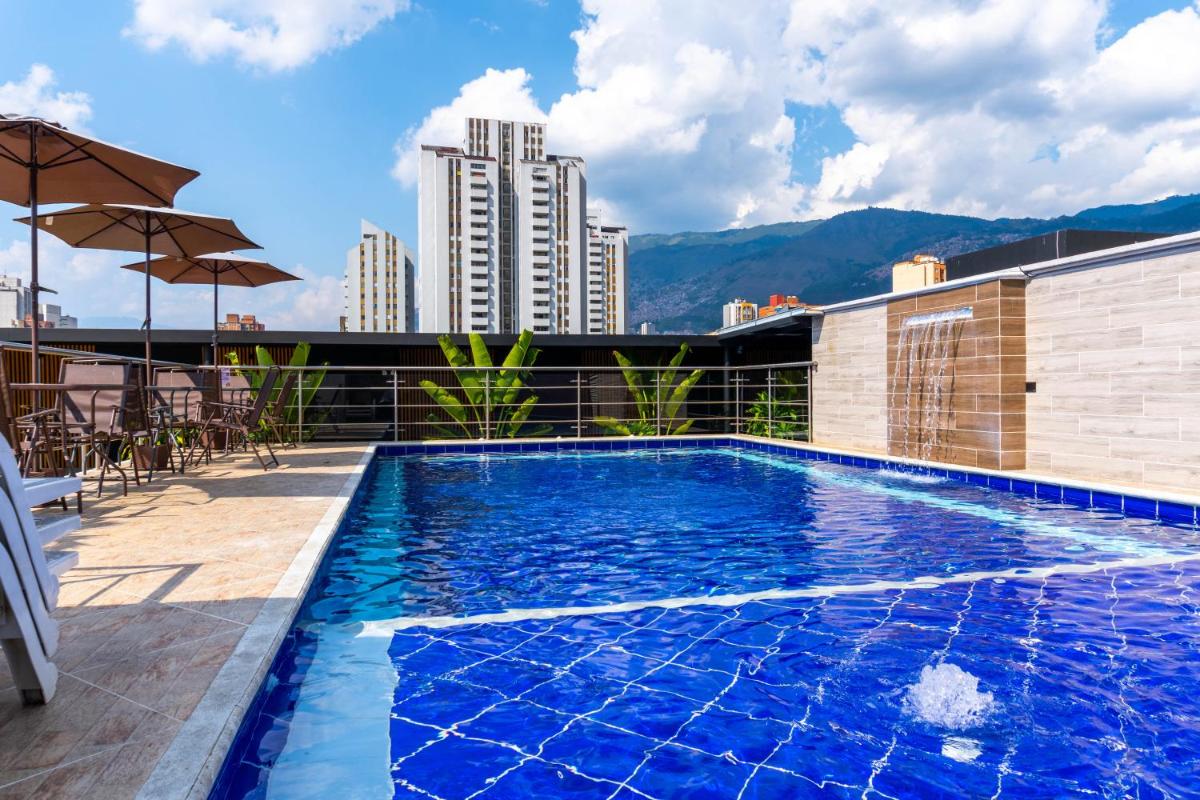 HOTEL CALIFORNIA CITY - Housity