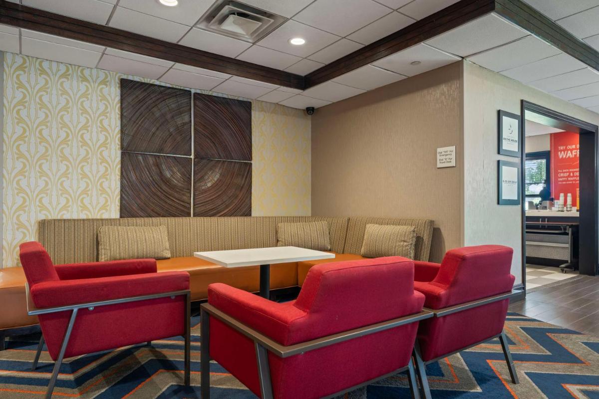 Hampton Inn Ridgefield Park - Housity