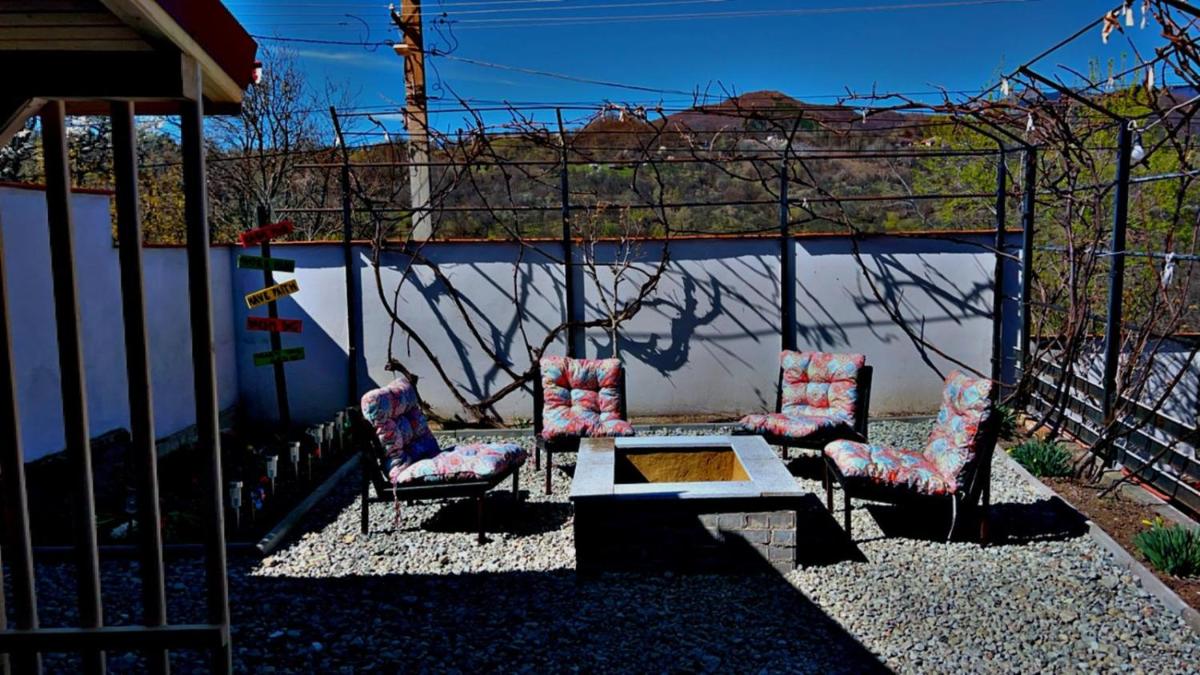 Casa NIB Calimanesti - Housity