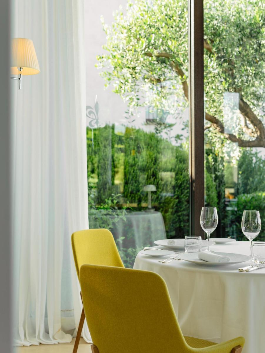 Jardin de l'établissement La Villa Calvi