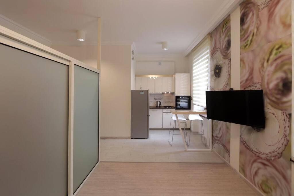 Suitetrails - Cozy Apartment in the City Center
