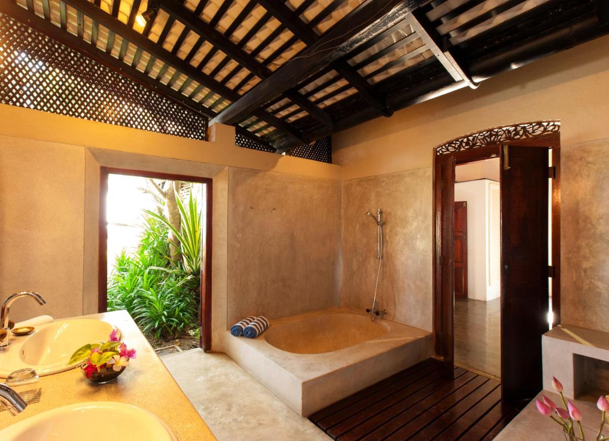 Apa Villa Thalpe - Housity