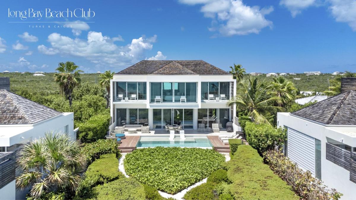Long Bay Beach Club - Housity