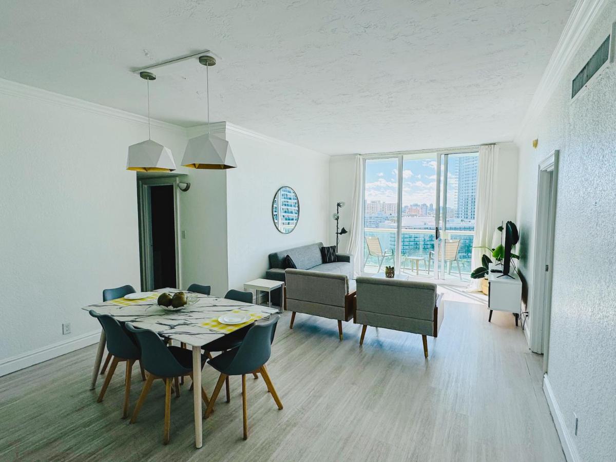 The Tides Condo on Hollywood - Housity