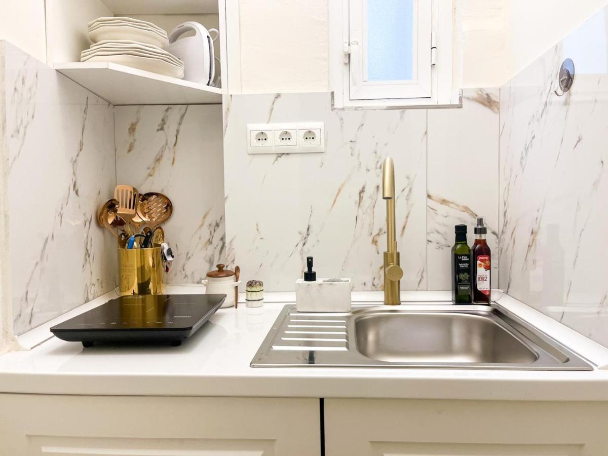 Apartamentos Loles De Cisneros Catedral - Housity