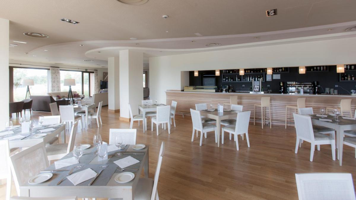 Vincci Valdecañas Golf - Housity