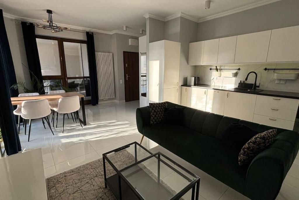 Suitetrails - Ekskluzywny apartament z tarasem