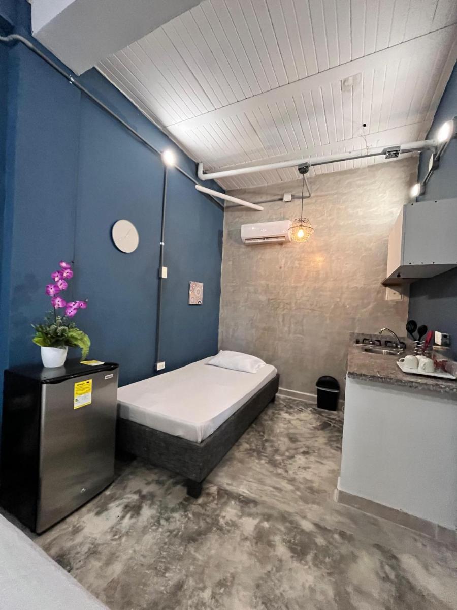 Hotel Calma - Housity