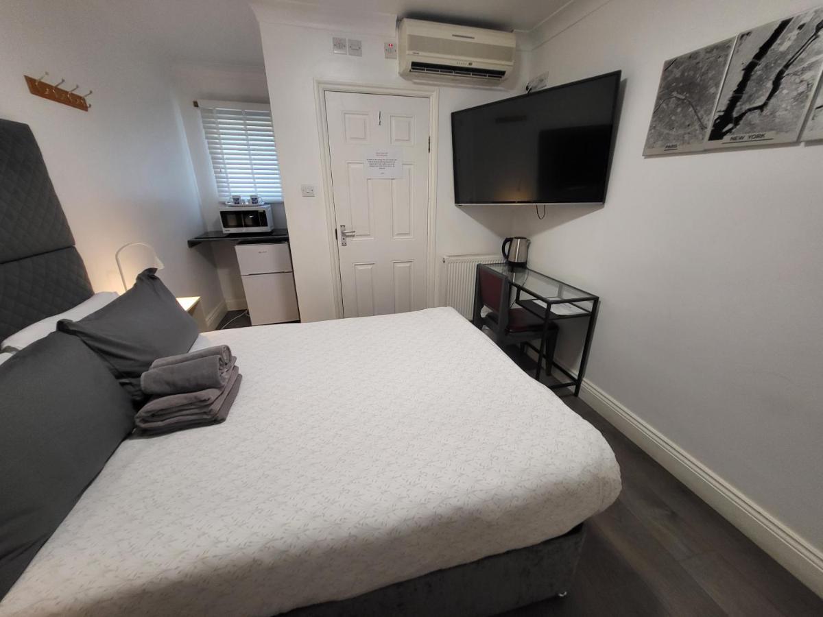 Abbey Point Hotel - Housity