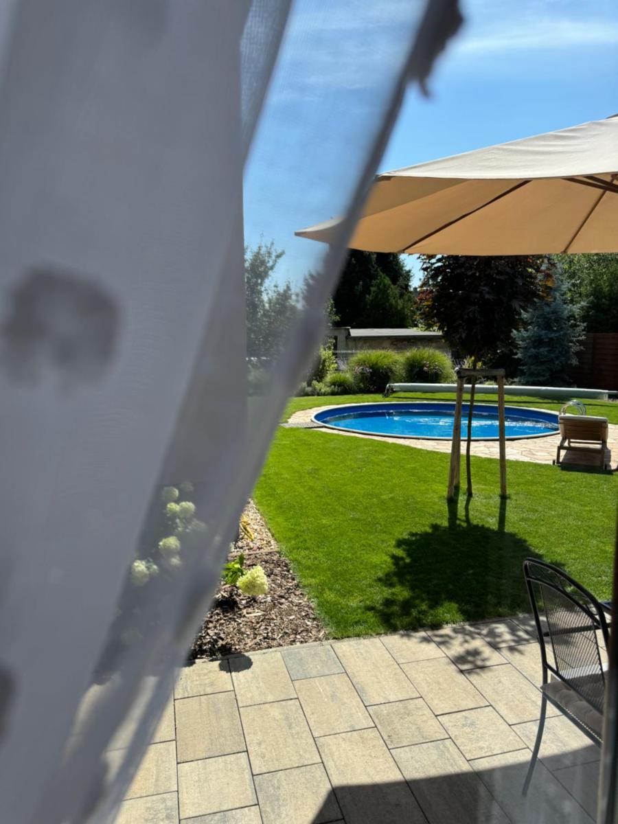 Apartmán Květinová zahrada - Housity