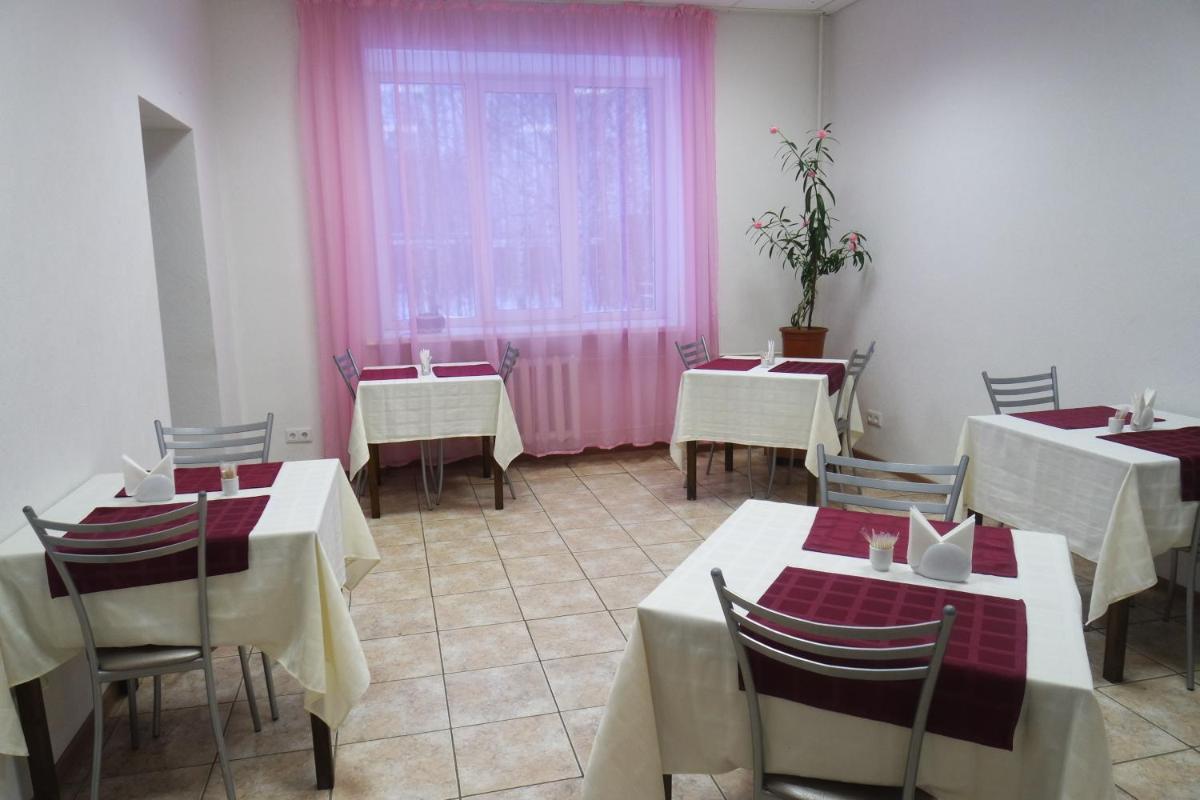 Hotel Arian - Housity